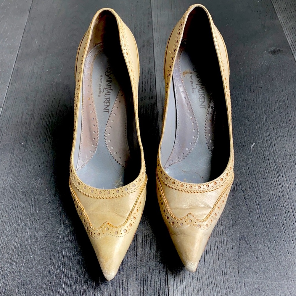 Yves Saint Laurent Lutecia 75 Pump. Size 6.